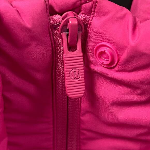 Lululemon Sonic Pink Wunder Puff Cropped Jacket Womens 2 AS IS FLAWED - Picture 9 of 14